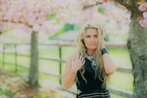 Christian Yoga Articles Thrive Global Blog Michelle Thielen Interview Addict to Entrepreneur